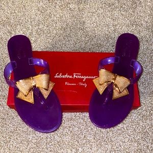 Salvatore Ferragamo Rubber Sandals with Rose gold bow.